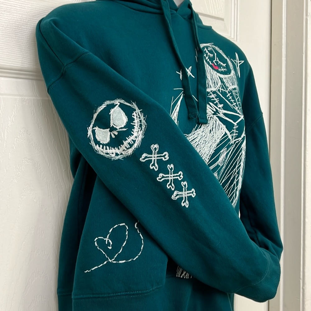 Disney Jack and Sally hoodie. Size M.Adult size. Worn Once. True to size. - Picture 2 of 7